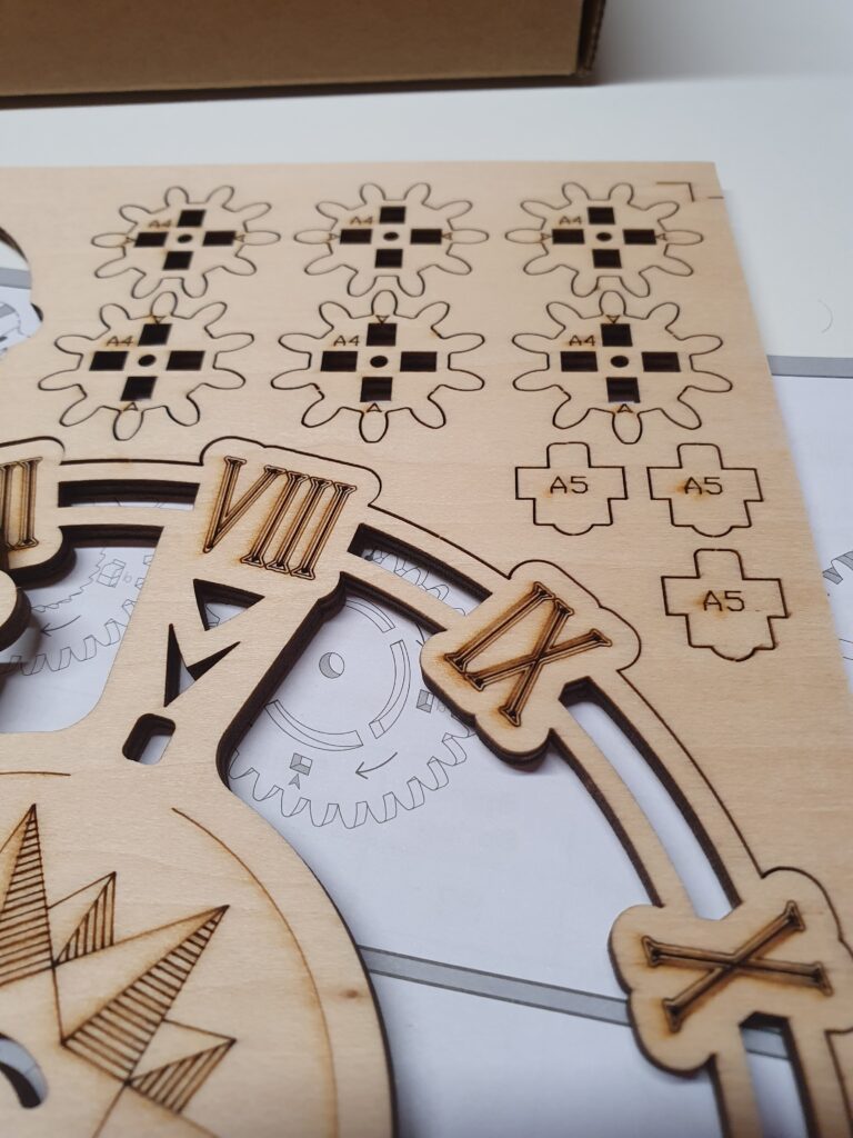 Teile vom Holzpuzzle