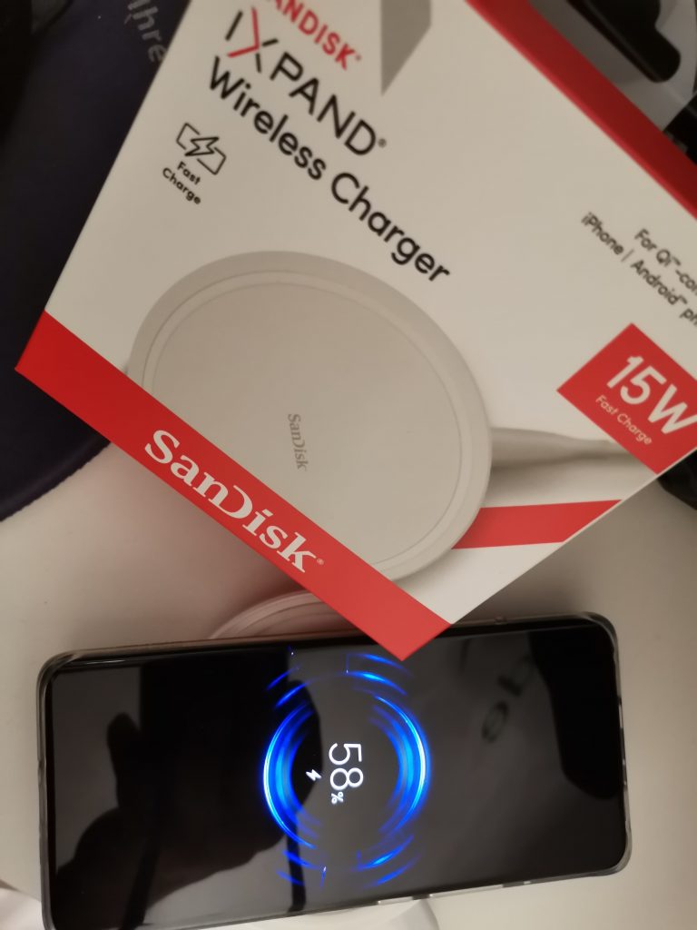 Sandisk IXPAND Wireless Charger
