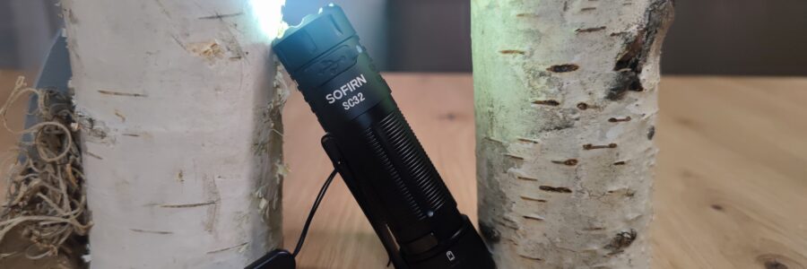 SOFIRN SC32 Taschenlampe