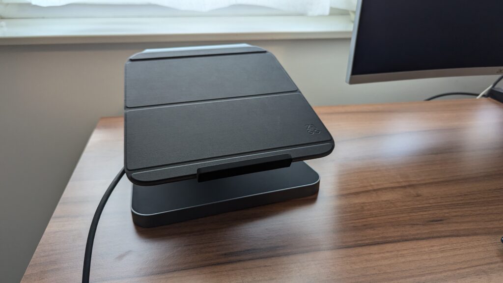 CleanDesk - keinerlei unnötige Kabel