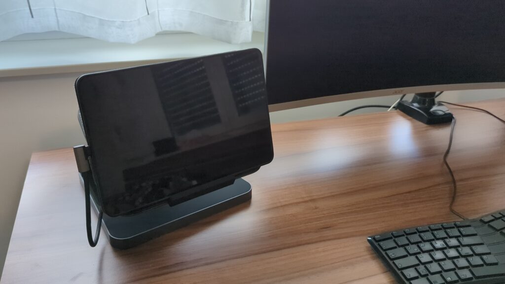 Tablet auf dem ZAGG Pro Dock