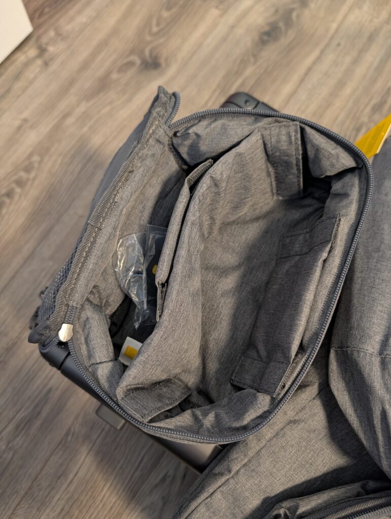 Geöffnete Tasche