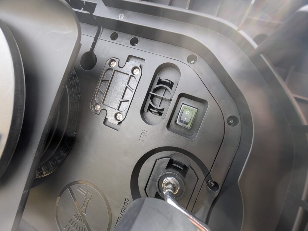 An- und Ausschaltfunktion des Rasenmähers