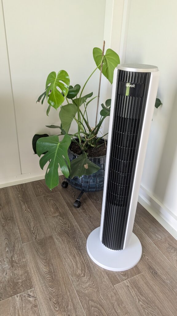 Turmventilator 92 cm von Levoit aufgebaut