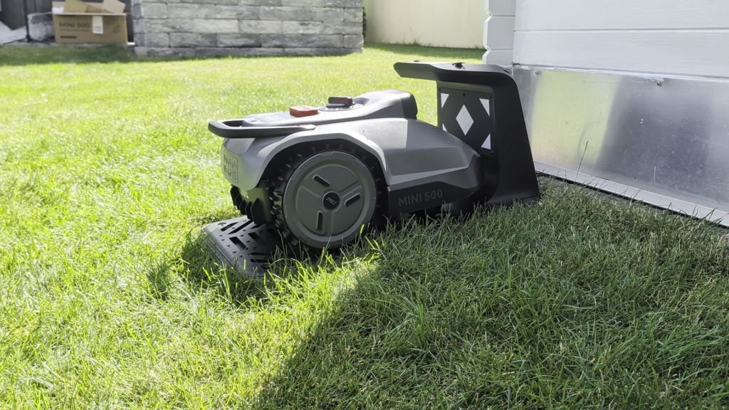 Der Terramow mini 500 wartet auf seinen Einsatz